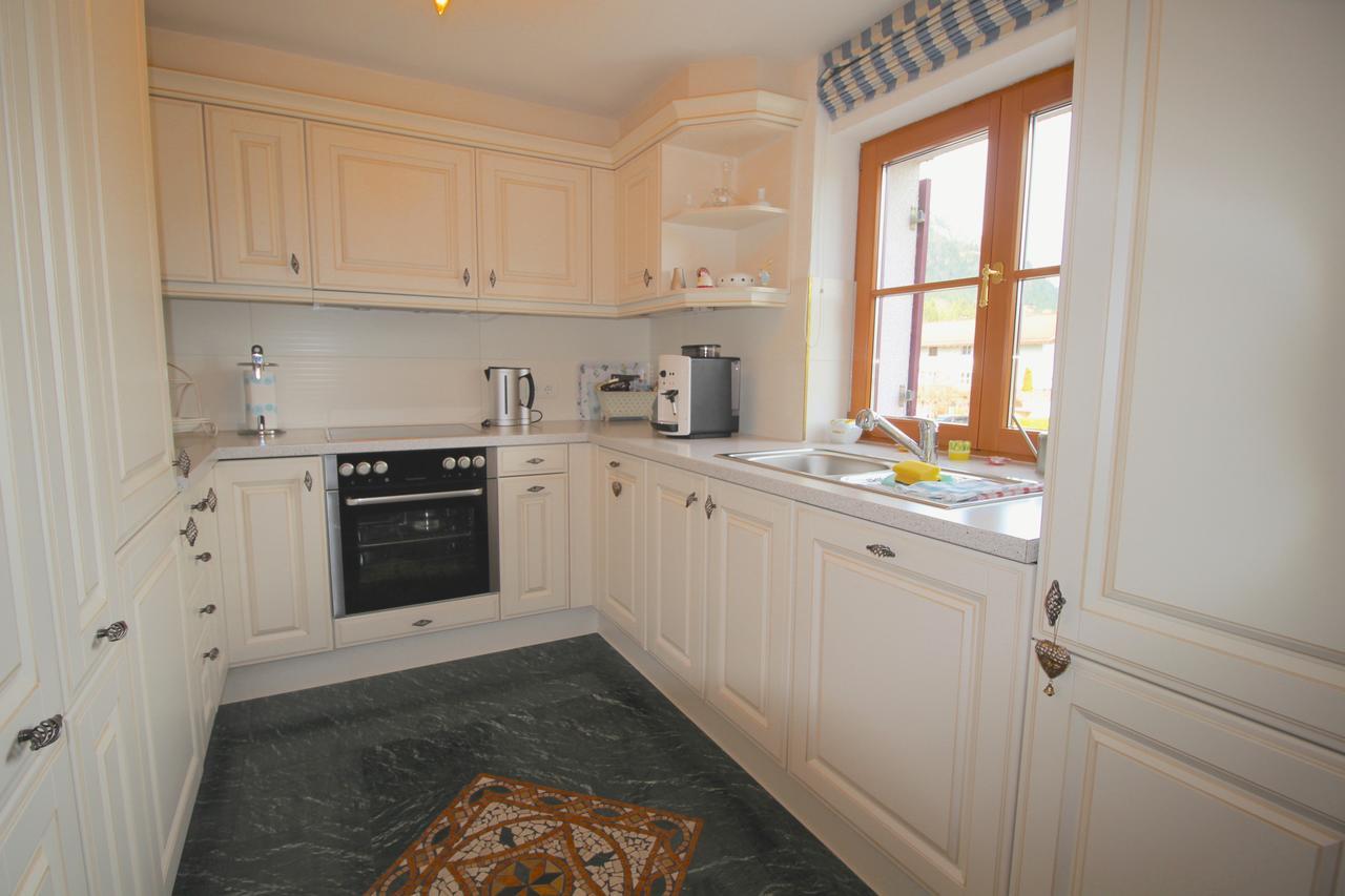 Himmelschloesschen & Chalet Rose Garmisch-Partenkirchen Esterno foto